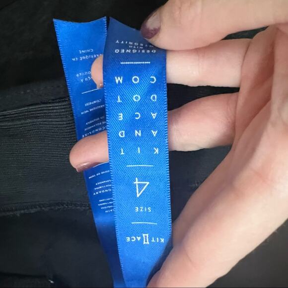 Kit and Ace Ellery Black Gray Panel Stretch Pants - Picture 6 of 6